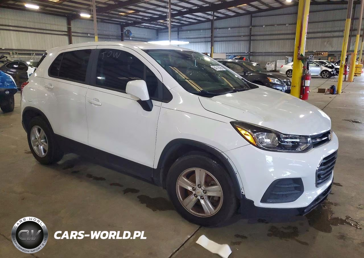 2020 Chevrolet Trax Ls VIN:KL7CJKSB8LB085910 - 4