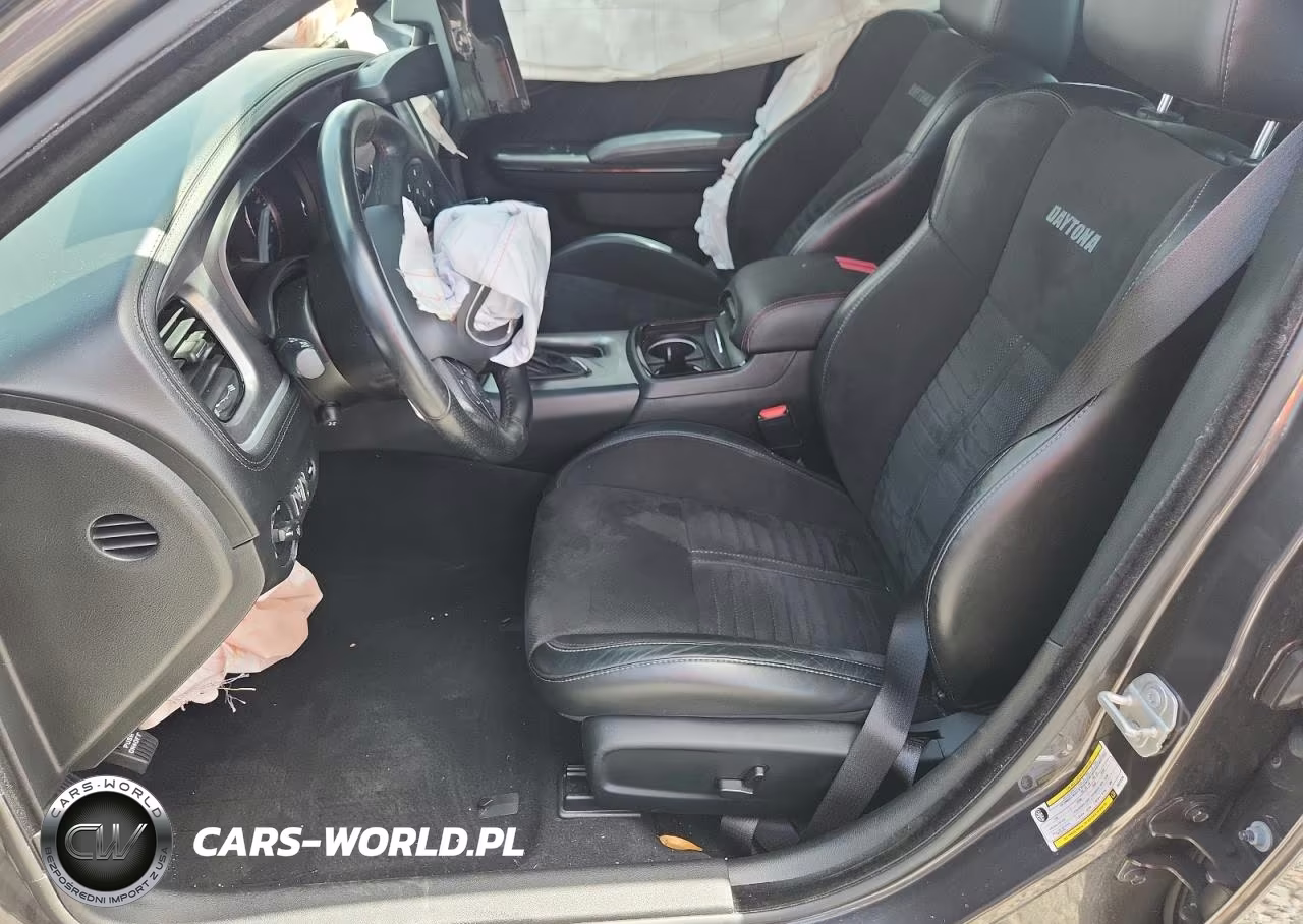 2023 Dodge Charger Scat Pack VIN:2C3CDXGJ6PH515734 - 7