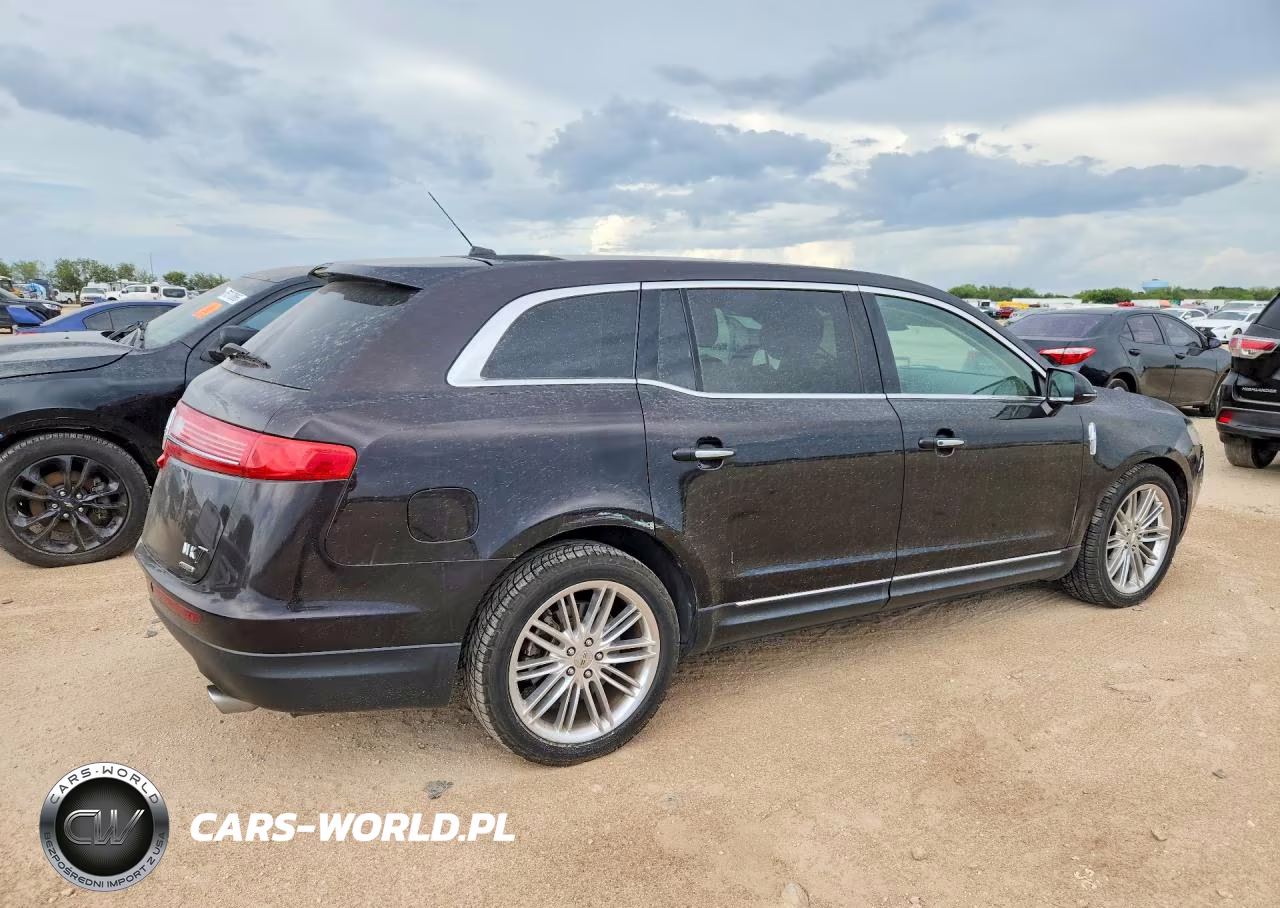 2013 Lincoln Mkt VIN:2LMHJ5AT8DBL58926 - 3