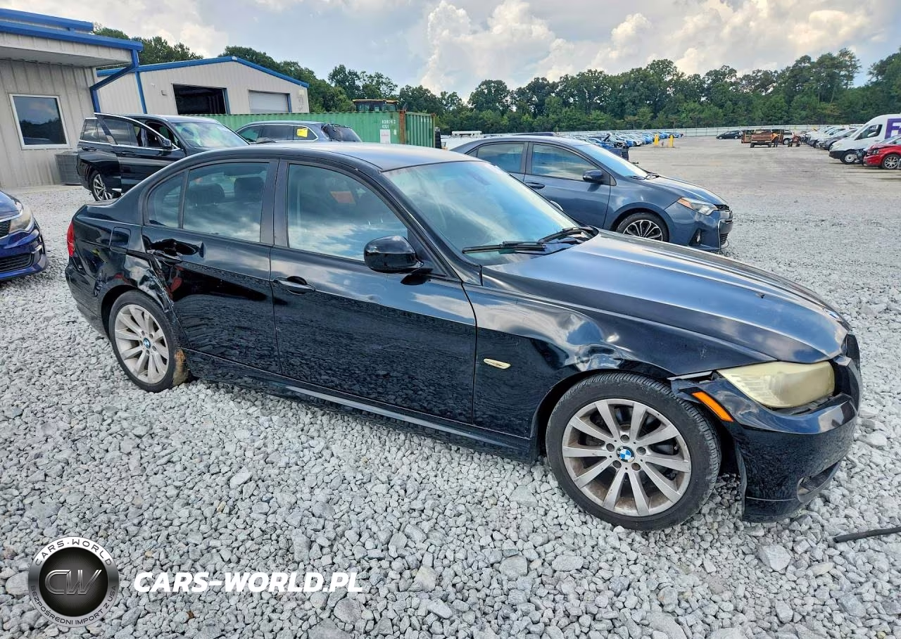 2011 BMW 328 I VIN:WBAPH7C5XBE460082 - 4
