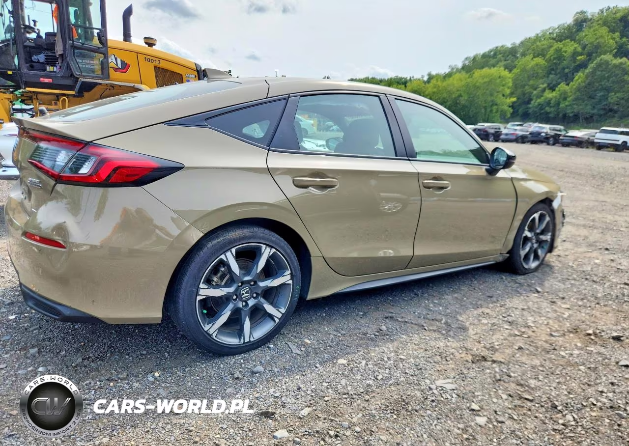 2025 Honda Civic Sport Touring VIN:19XFL4H92SE002323 - 3
