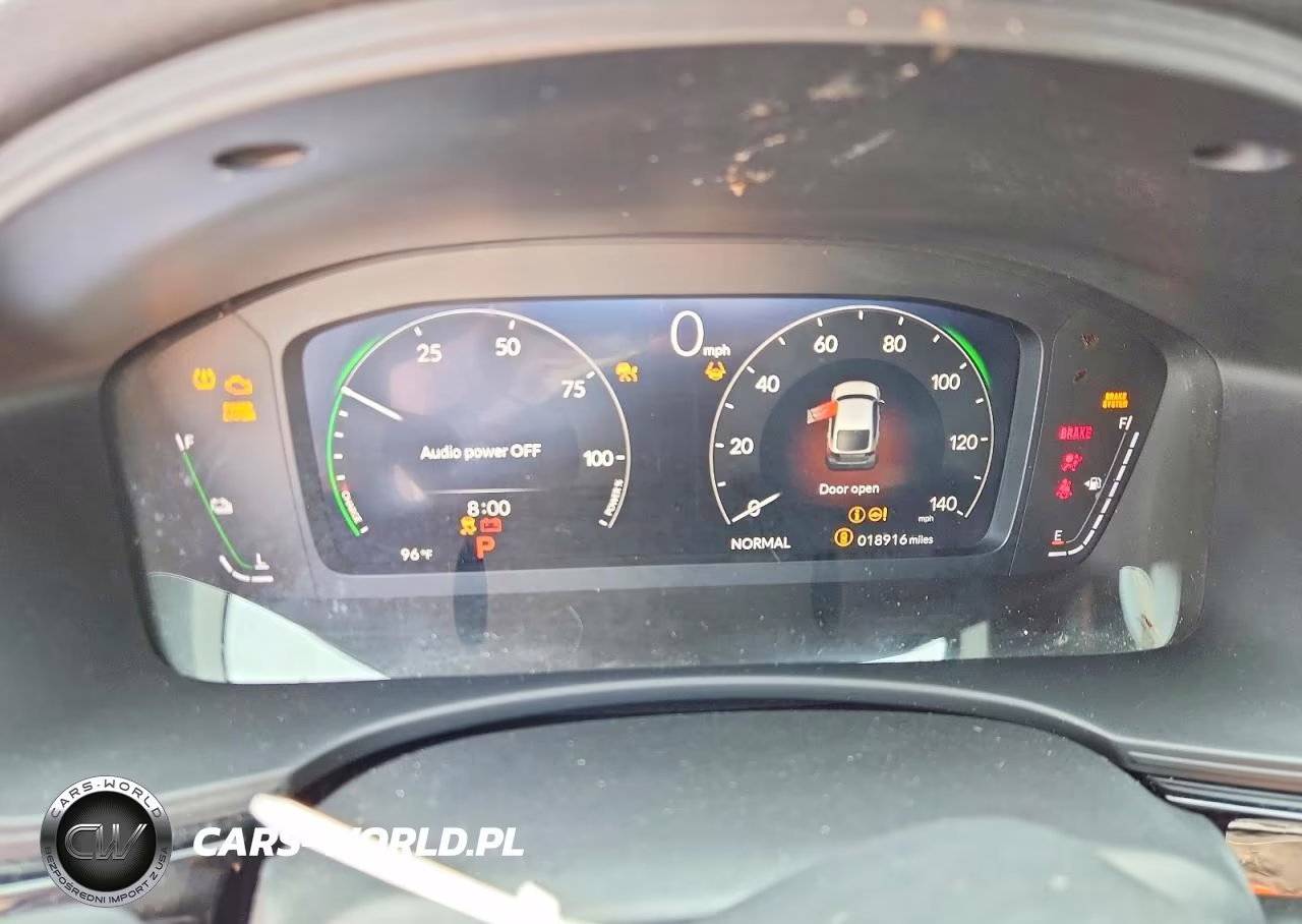2025 Honda Civic Sport Touring VIN:19XFL4H92SE002323 - 9