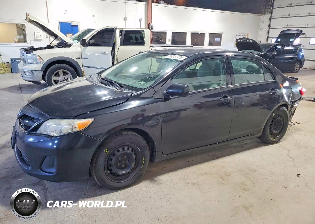 2011 Toyota Corolla Le – zdjęcie 1 z 13