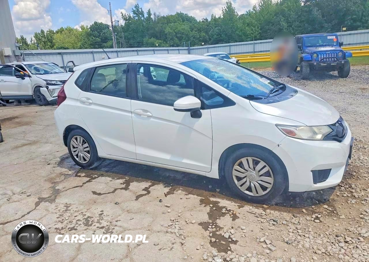 2017 Honda Fit Lx VIN:JHMGK5H59HS020087 - 4