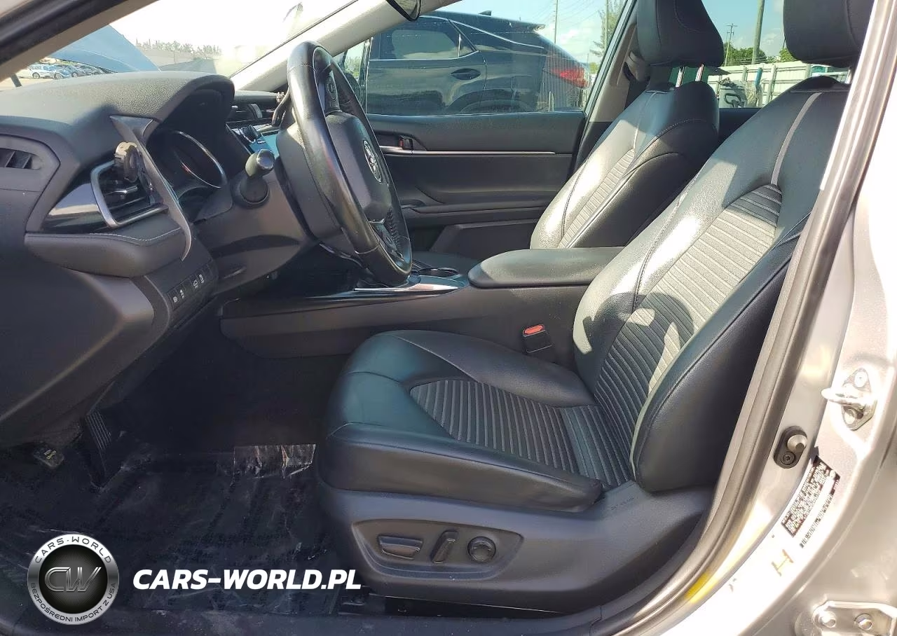 2019 Toyota Camry Se VIN:4T1B11HK5KU254134 - 7