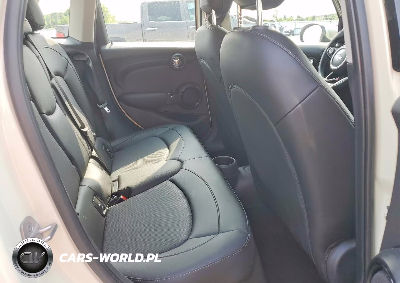 2021 Mini Cooper VIN:WMWXU7C01M2M98286 - 11