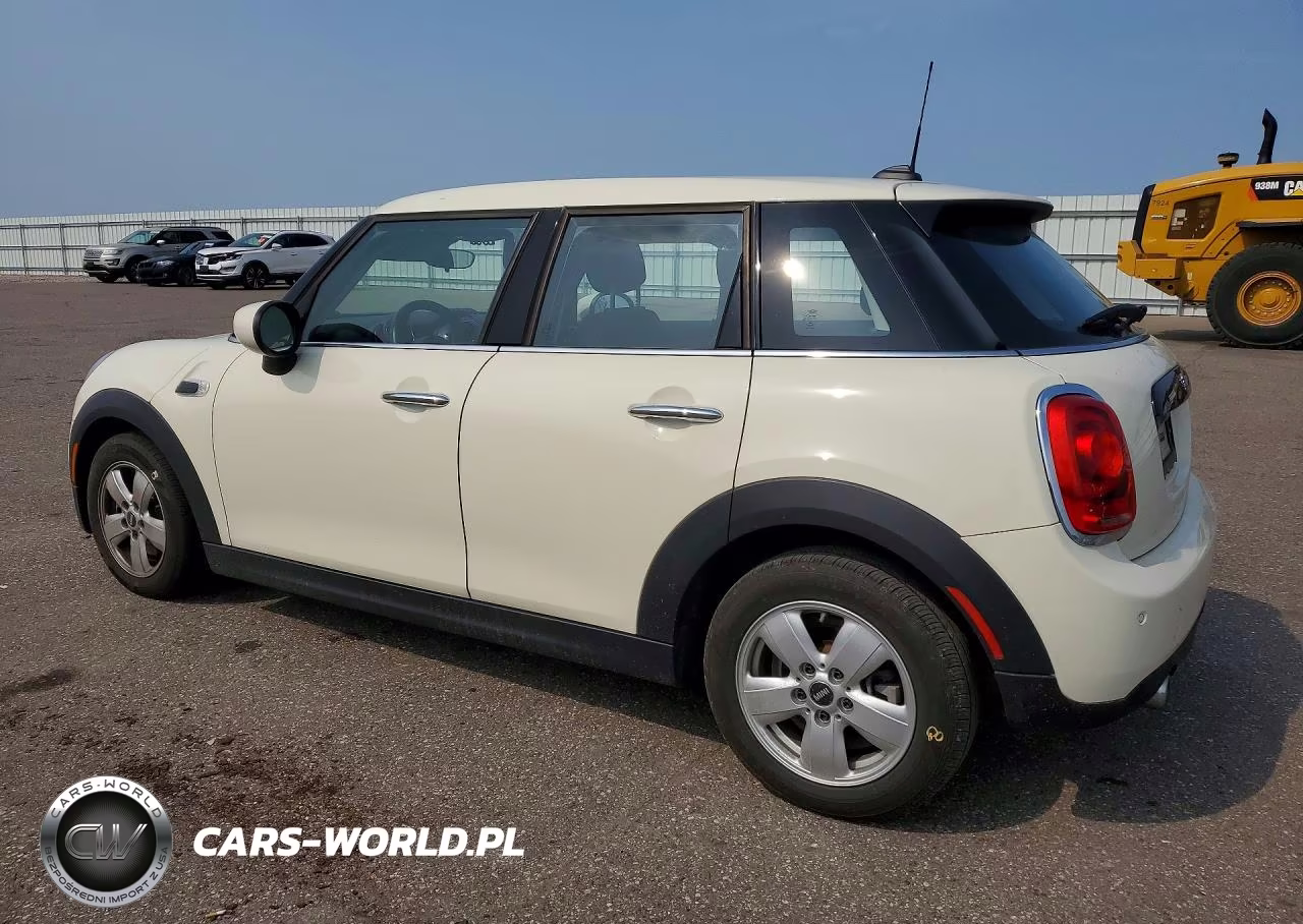 2021 Mini Cooper VIN:WMWXU7C01M2M98286 - 2