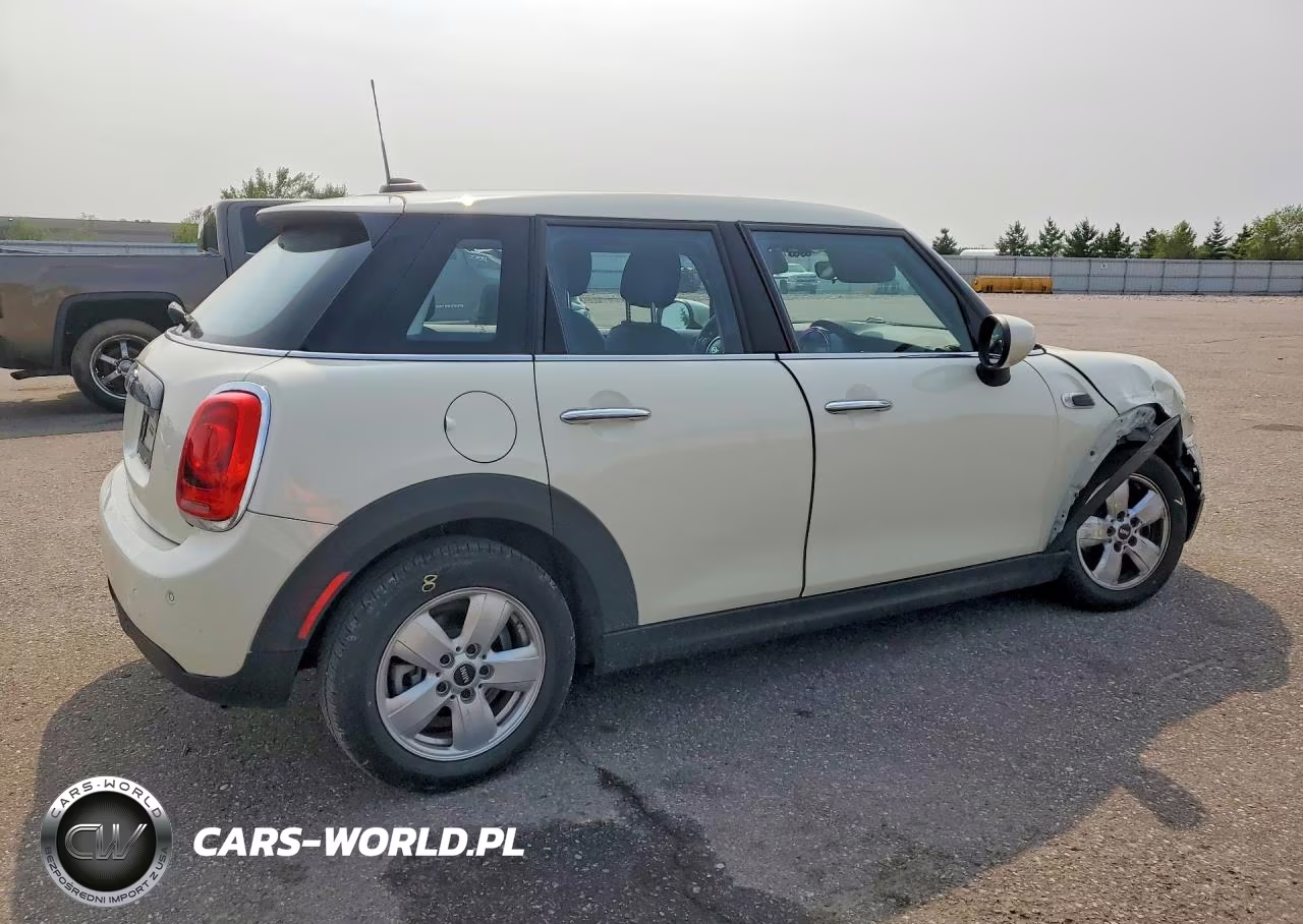 2021 Mini Cooper VIN:WMWXU7C01M2M98286 - 3
