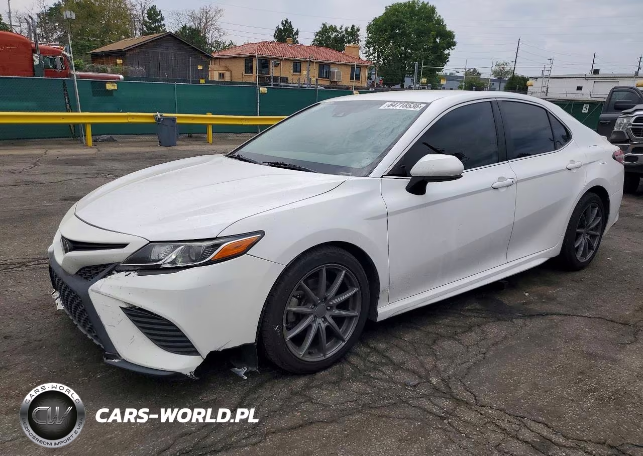 2020 Toyota Camry Se – zdjęcie 1 z 12