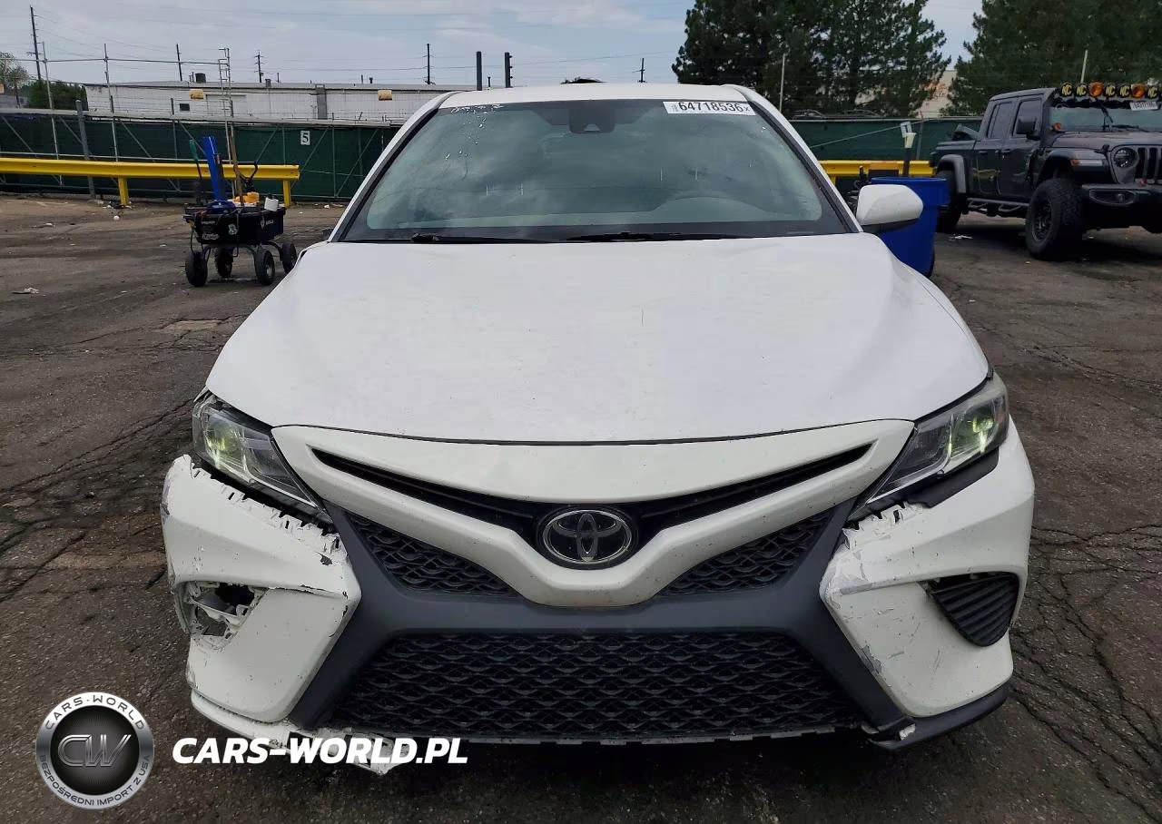2020 Toyota Camry Se VIN:4T1G11AK9LU358126 - 5