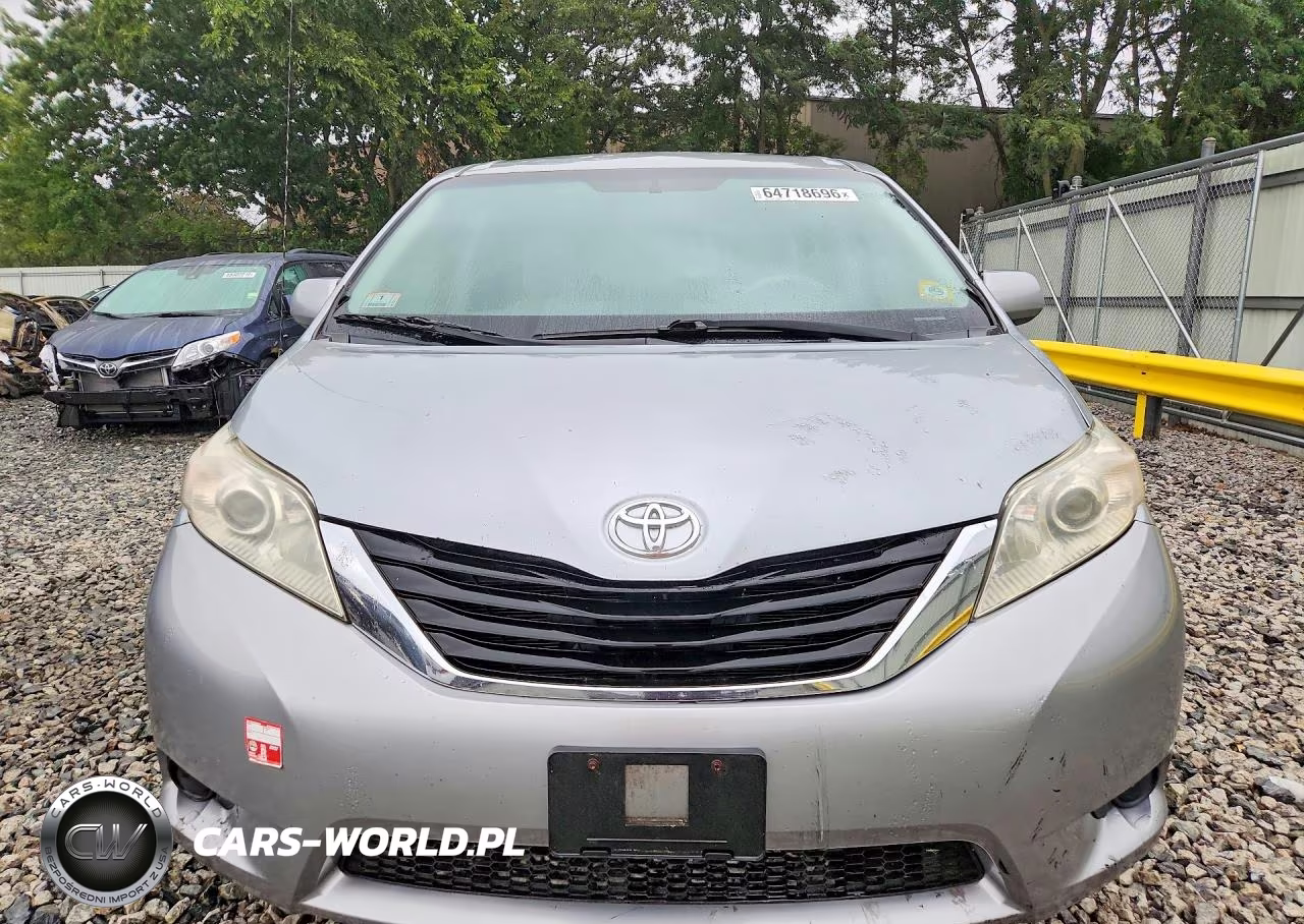 2011 Toyota Sienna Le VIN:5TDKK3DCXBS065057 - 5