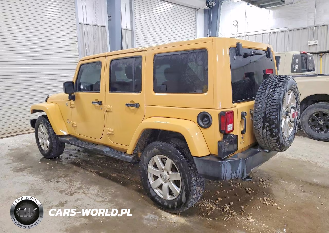 2013 Jeep Wrangler Unlimited Sahara VIN:1C4BJWEG2DL646028 - 2
