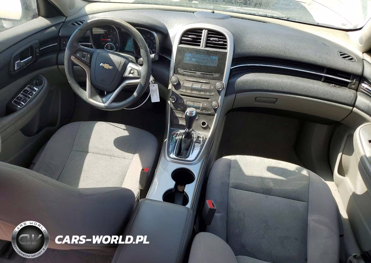 2013 Chevrolet Malibu Ls VIN:1G11B5SAXDF352855 - 8