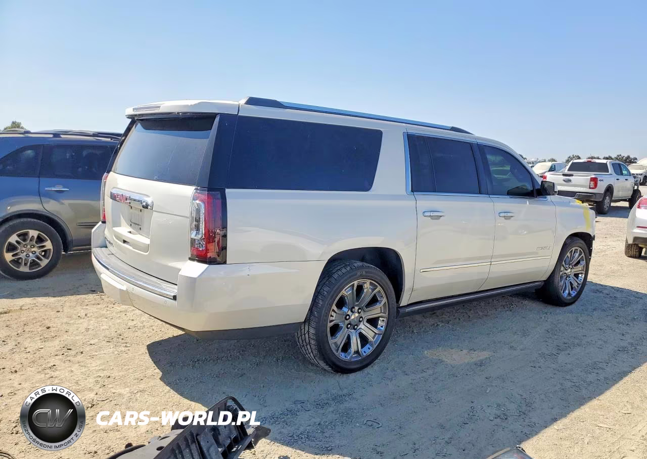 2015 GMC Yukon Xl Denali VIN:1GKS2JKJ9FR244530 - 3