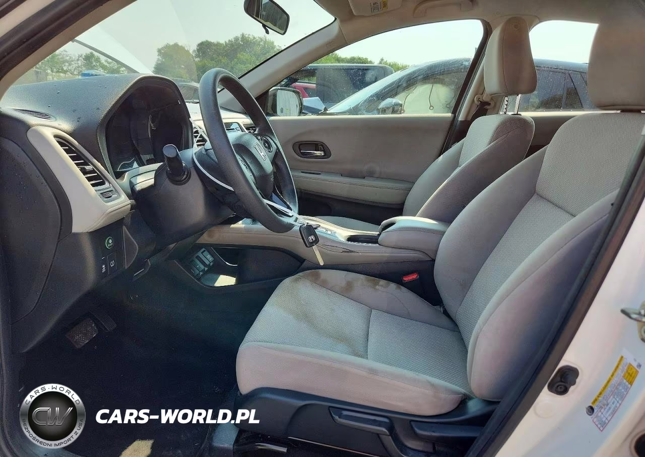 2017 Honda Hr-V Lx VIN:3CZRU6H30HM719328 - 7