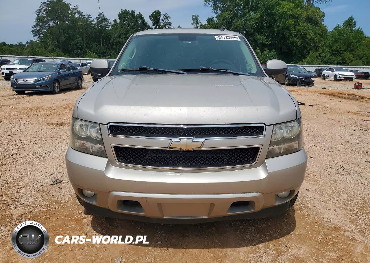 2008 Chevrolet Avalanche C1500 VIN:3GNEC12008G299746 - 5