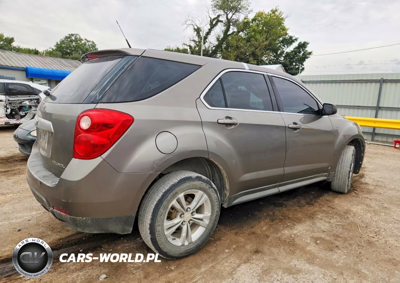 2010 Chevrolet Equinox Ls VIN:2CNALBEW5A6211008 - 3