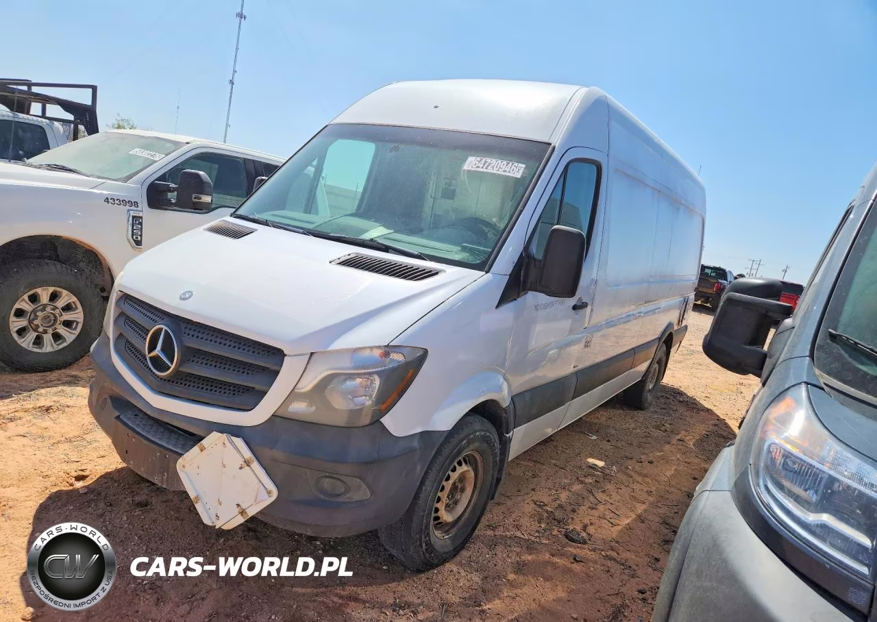 2015 Mercedes-Benz Sprinter 2500 Delivery Van – zdjęcie 1 z 12