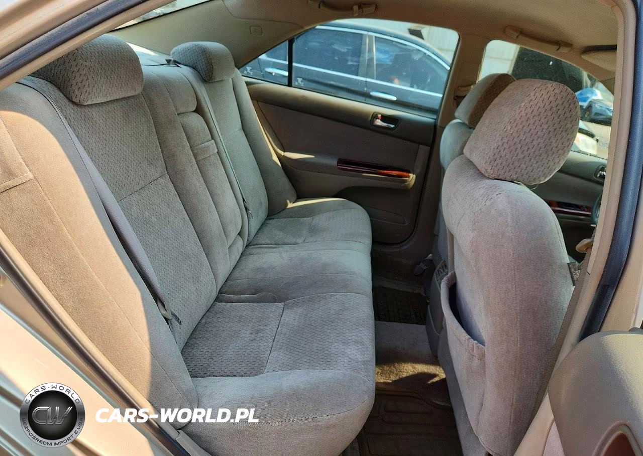 2004 Toyota Camry Xle VIN:4T1BE30K84U332520 - 10