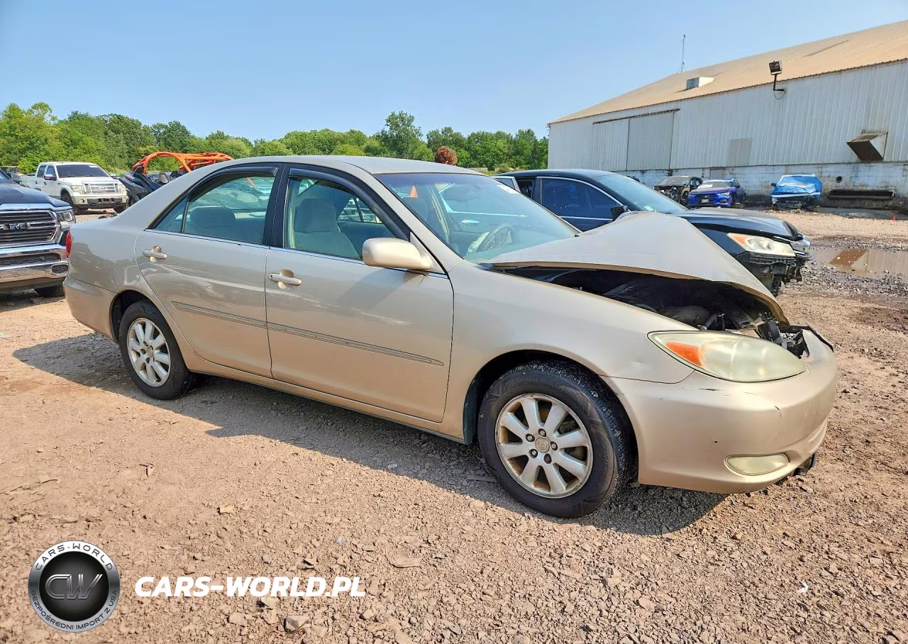 2004 Toyota Camry Xle VIN:4T1BE30K84U332520 - 4