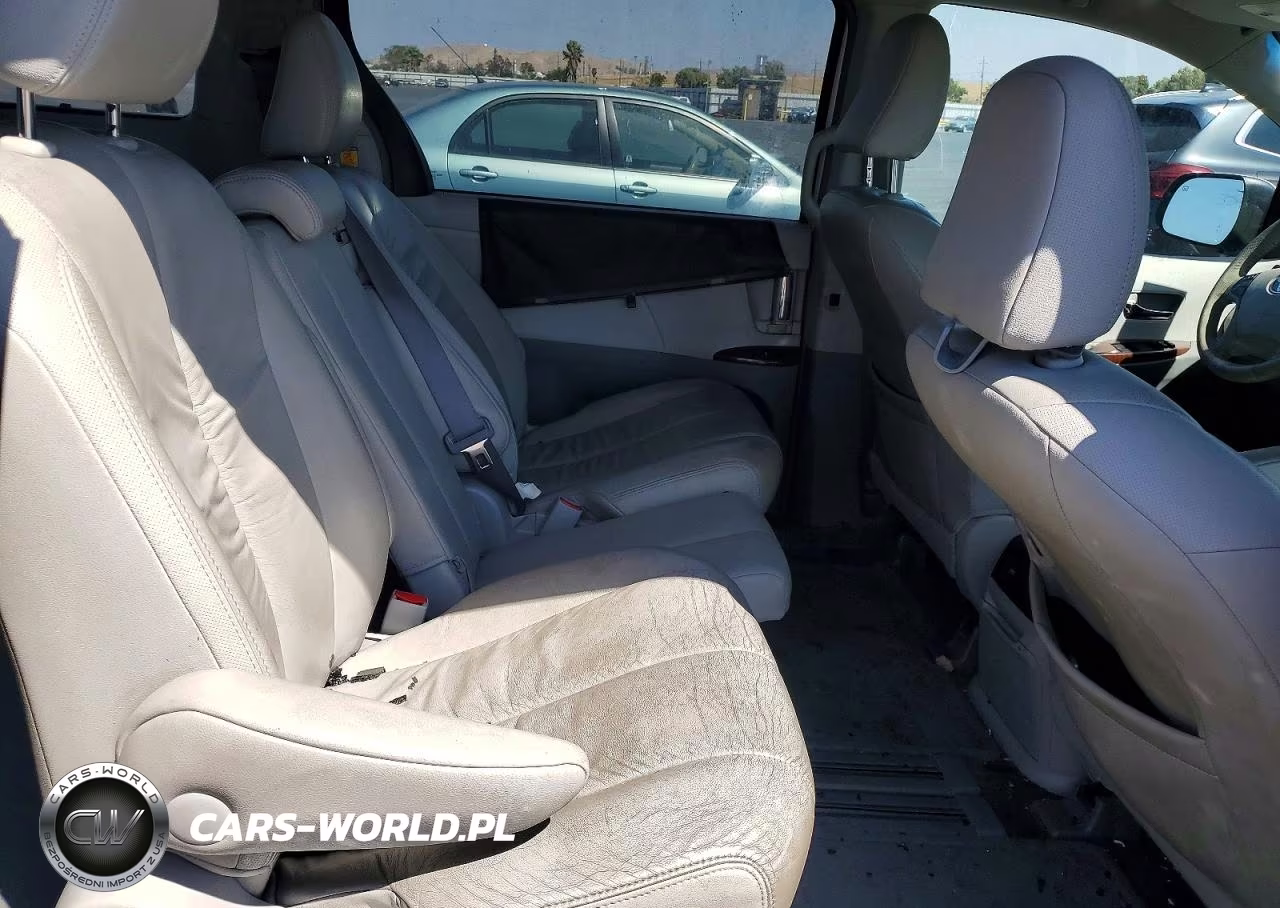 2011 Toyota Sienna Xle 8-Passenger VIN:5TDYK3DC9BS114386 - 10