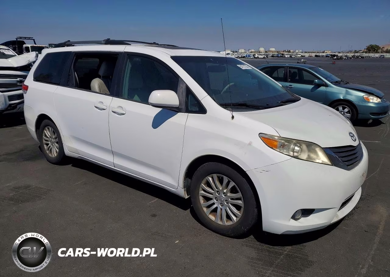 2011 Toyota Sienna Xle 8-Passenger VIN:5TDYK3DC9BS114386 - 4