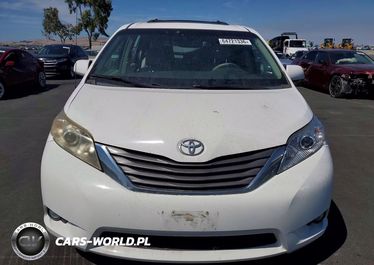 2011 Toyota Sienna Xle 8-Passenger VIN:5TDYK3DC9BS114386 - 5