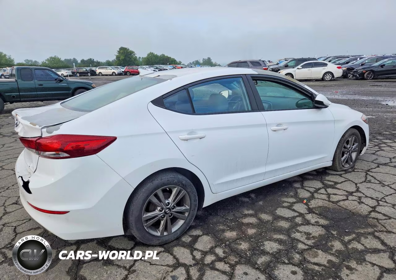 2017 Hyundai Elantra Se VIN:5NPD84LF7HH030970 - 3