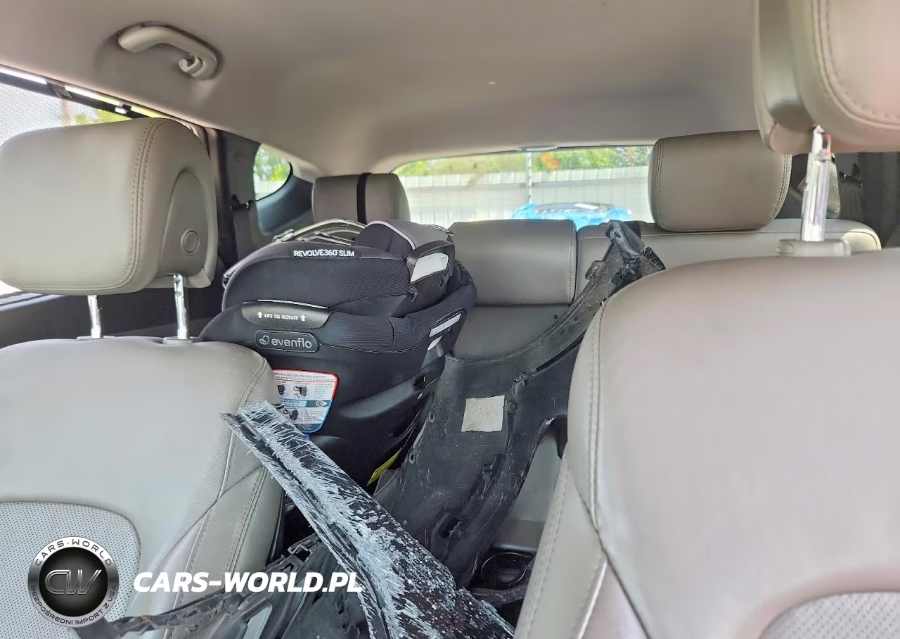 2018 Hyundai Santa Fe Sport 2.4L VIN:5NMZU3LB4JH097893 - 10