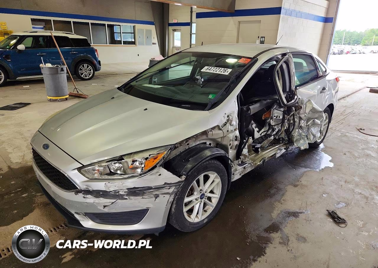 2016 Ford Focus Se – zdjęcie 1 z 12