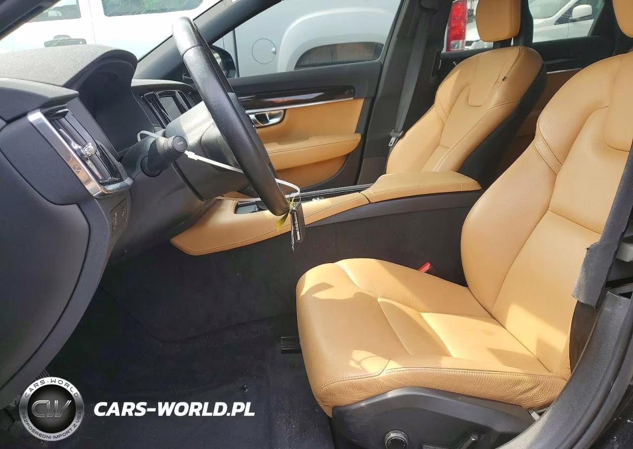 2017 Volvo S90 T6 Momentum VIN:YV1A22MK5H1015776 - 7