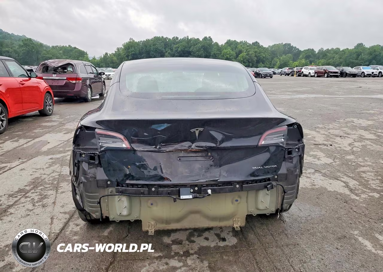 2018 Tesla Model 3 VIN:5YJ3E1EB2JF118746 - 6