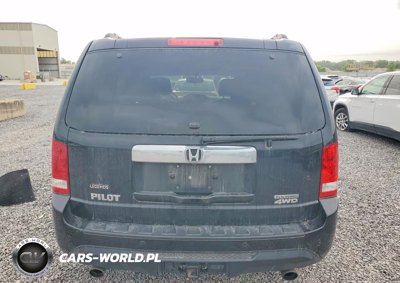 2015 Honda Pilot Touring VIN:5FNYF4H92FB053899 - 6