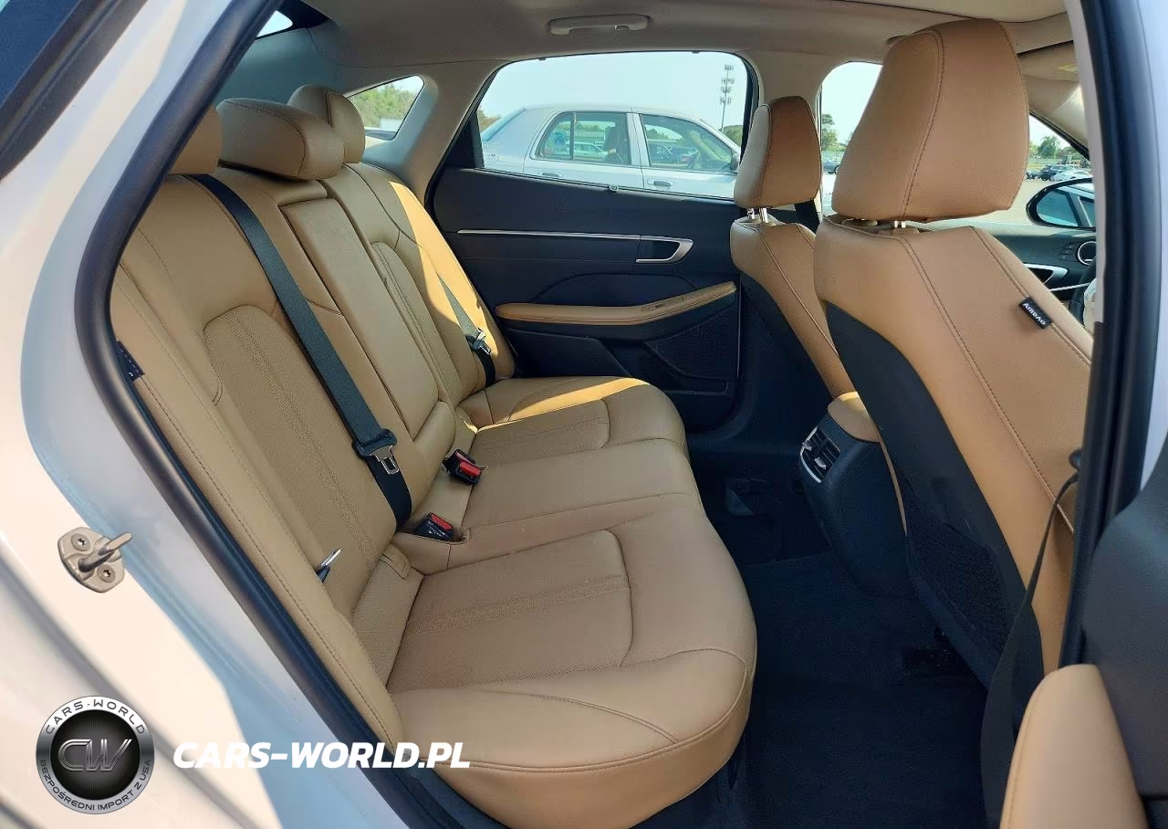 2025 Hyundai Sonata Hybrid Limited VIN:KMHL54JJ2SA104298 - 10
