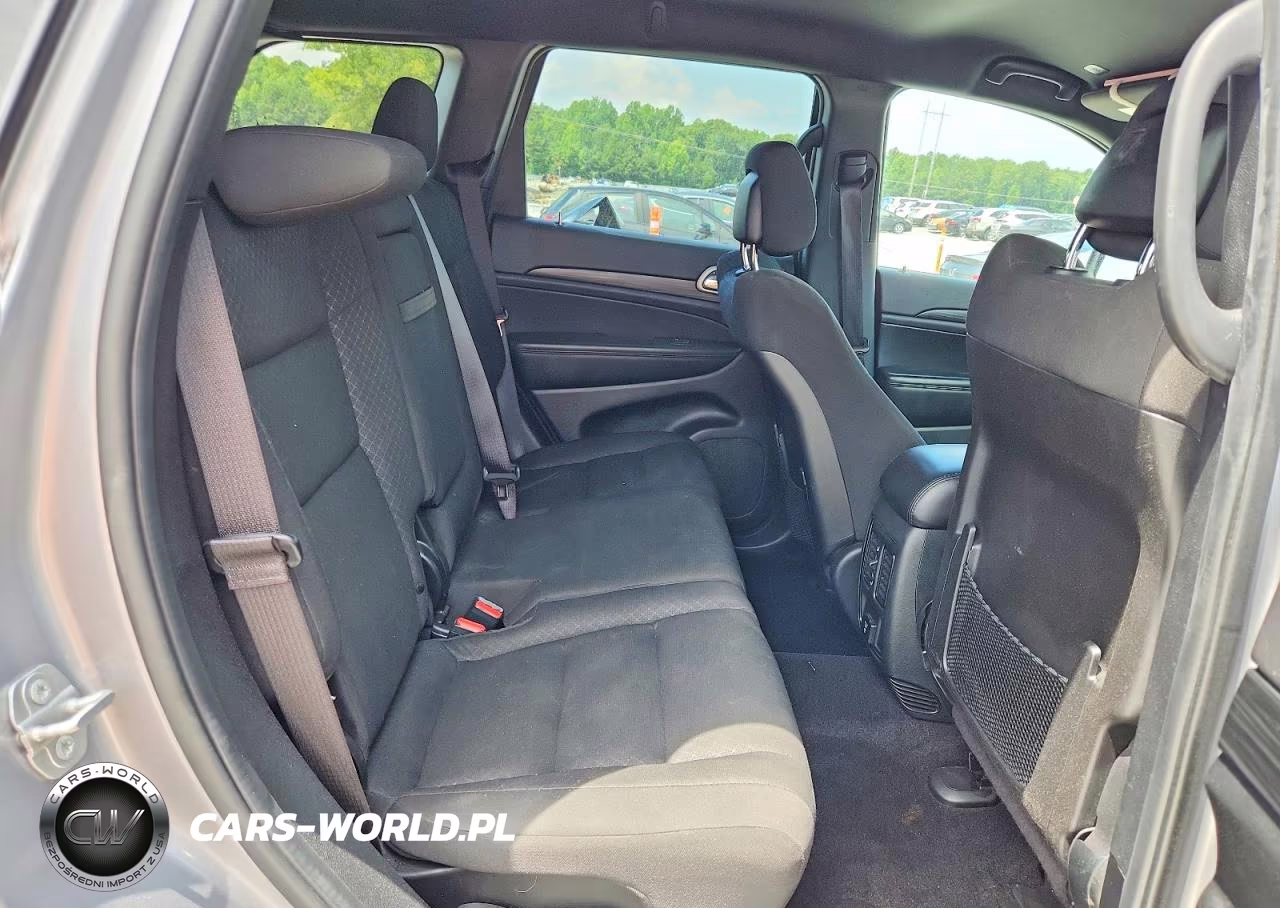2021 Jeep Grand Cherokee Laredo VIN:1C4RJFAG4MC868235 - 11