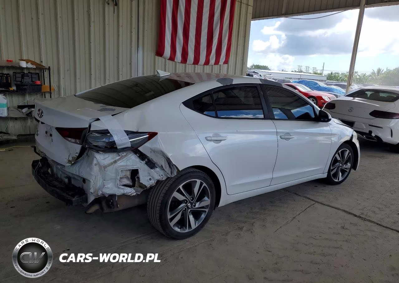 2017 Hyundai Elantra Se VIN:5NPD74LF1HH100109 - 3