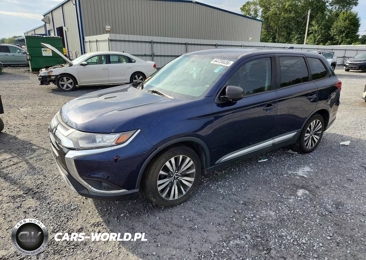 2019 Mitsubishi Outlander Es – zdjęcie 1 z 12
