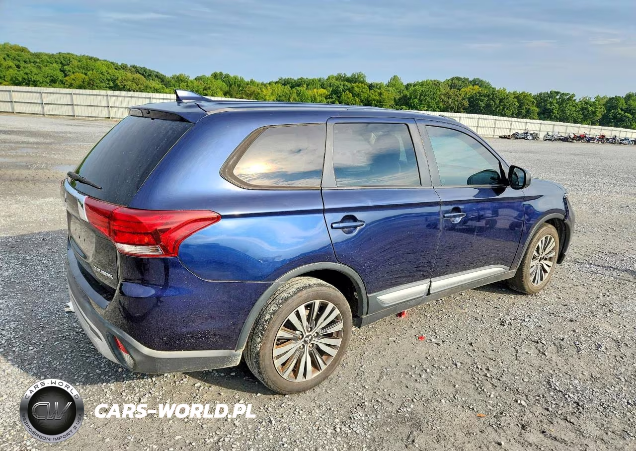 2019 Mitsubishi Outlander Es VIN:JA4AD2A32KZ013967 - 3
