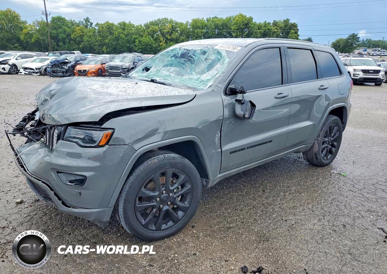 2022 Jeep Grand Cherokee Laredo E – zdjęcie 1 z 12