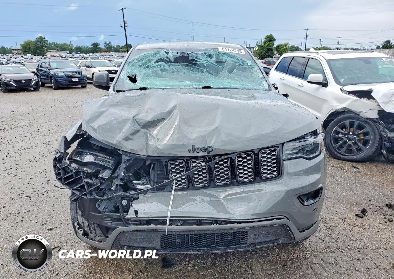 2022 Jeep Grand Cherokee Laredo E VIN:1C4RJFAG1NC150269 - 5