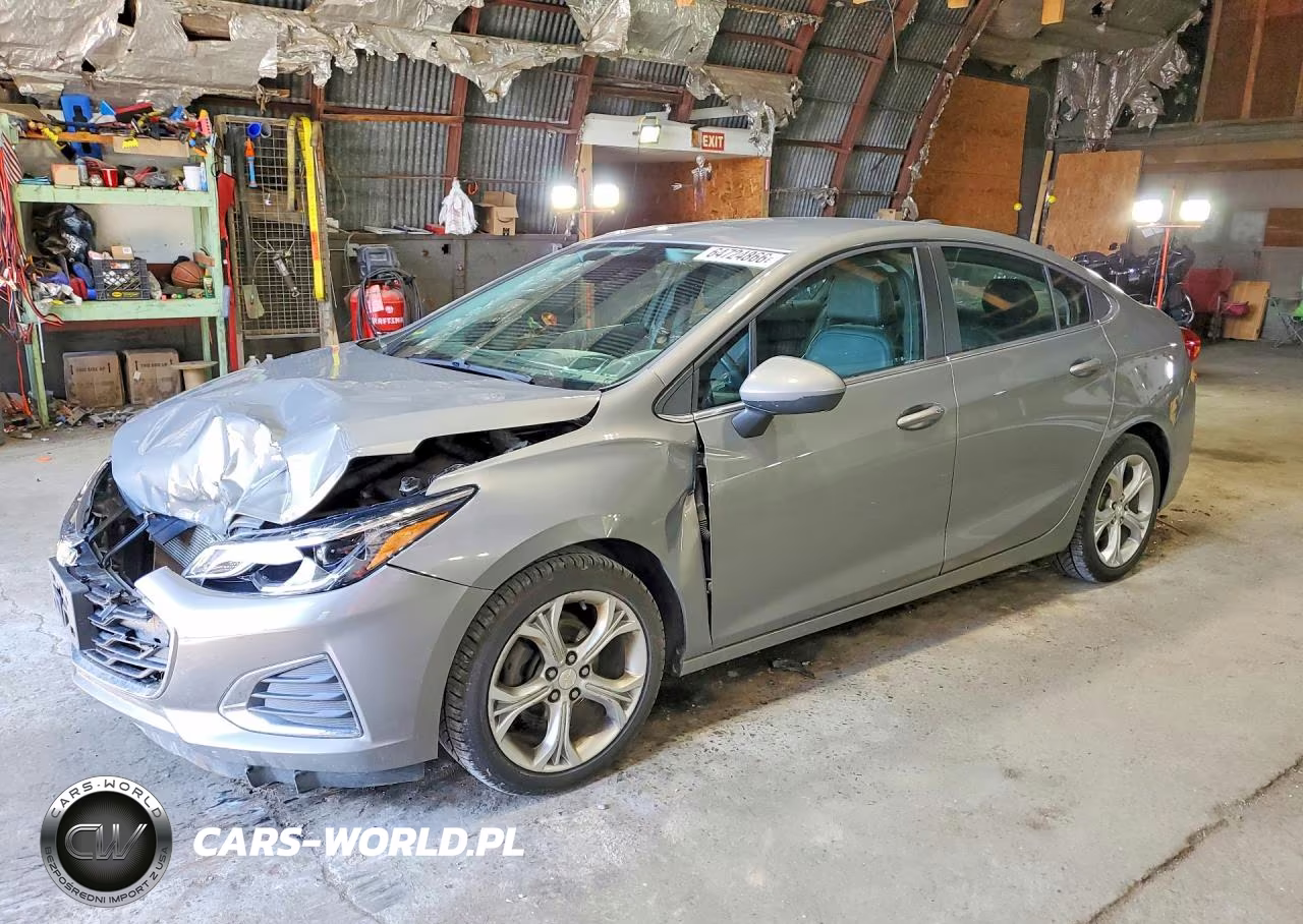 2019 Chevrolet Cruze Premier – zdjęcie 1 z 12