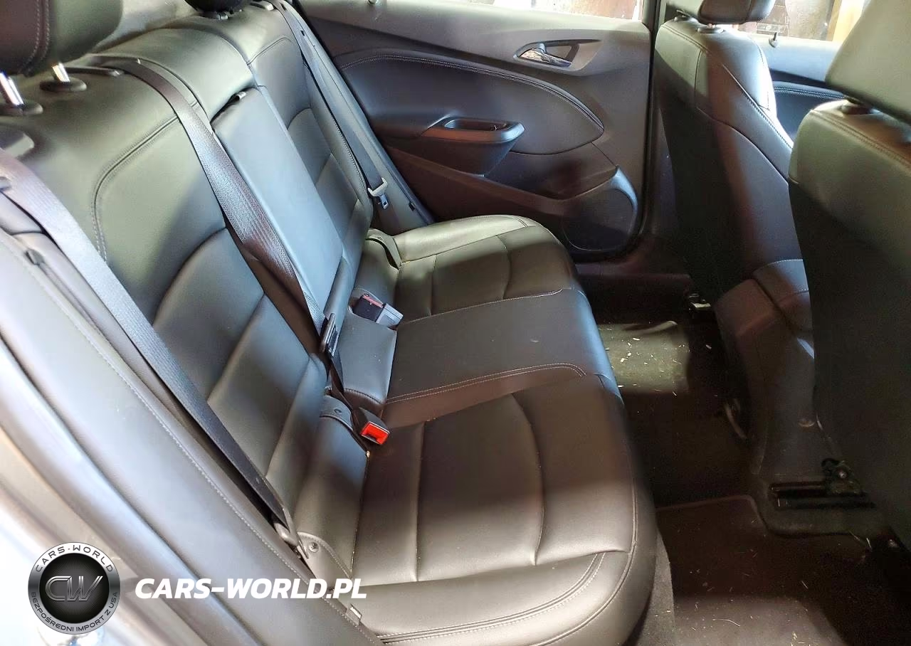 2019 Chevrolet Cruze Premier VIN:1G1BF5SM0K7122056 - 10