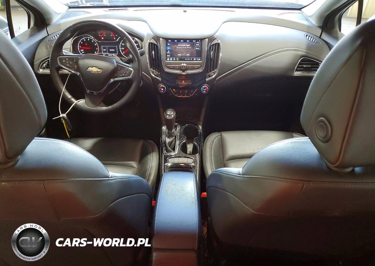 2019 Chevrolet Cruze Premier VIN:1G1BF5SM0K7122056 - 8