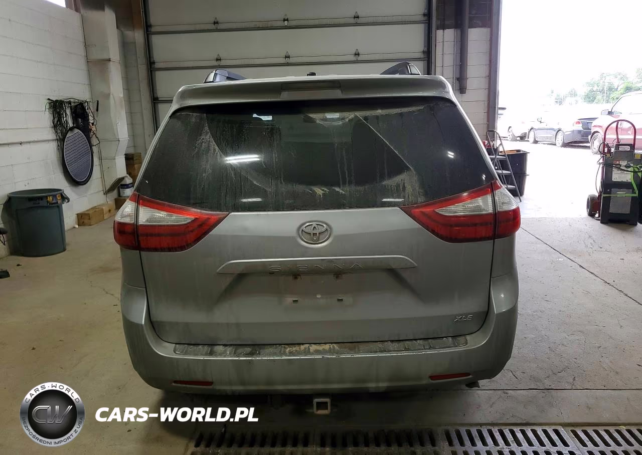 2015 Toyota Sienna Xle 8-Passenger VIN:5TDYK3DCXFS552050 - 6