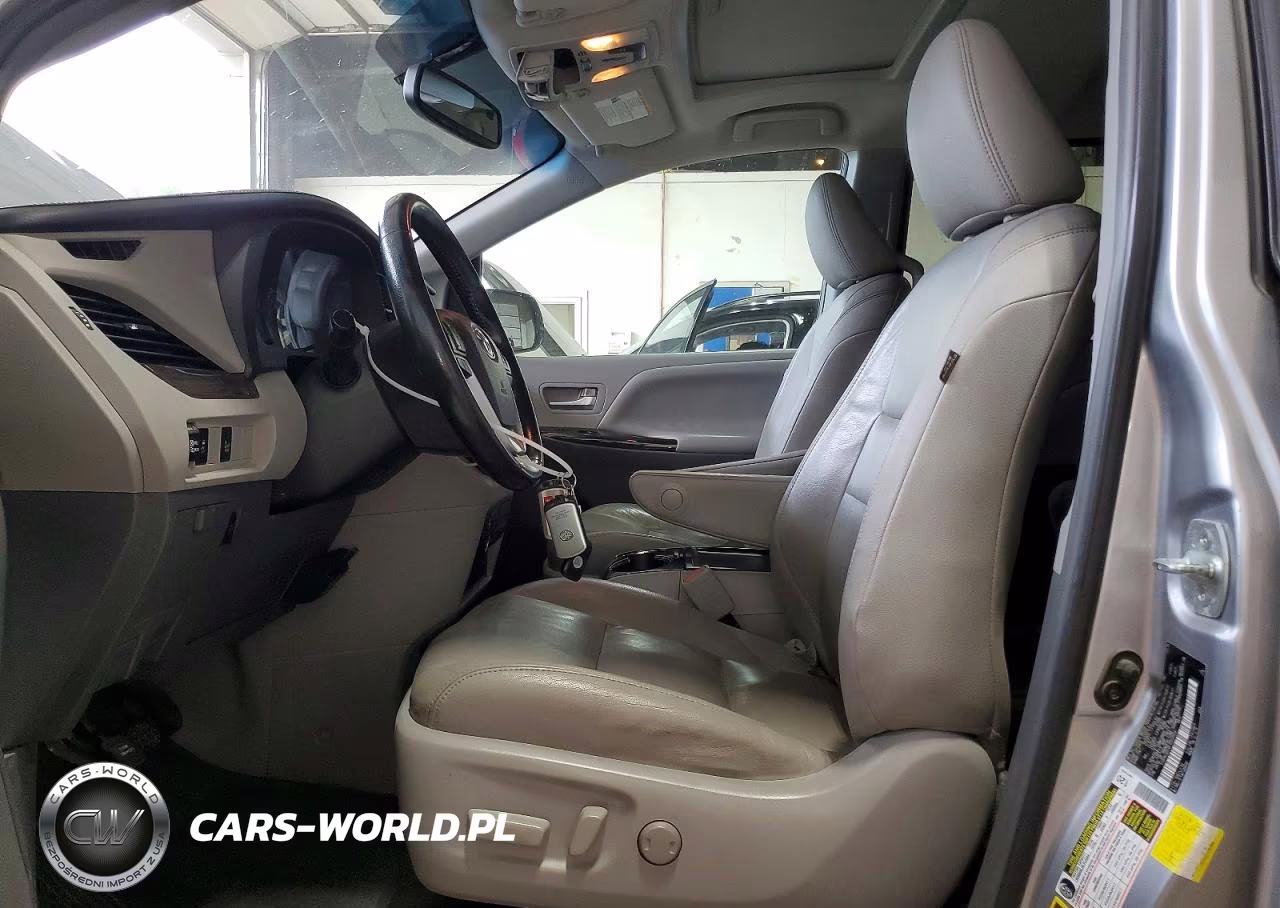2015 Toyota Sienna Xle 8-Passenger VIN:5TDYK3DCXFS552050 - 7