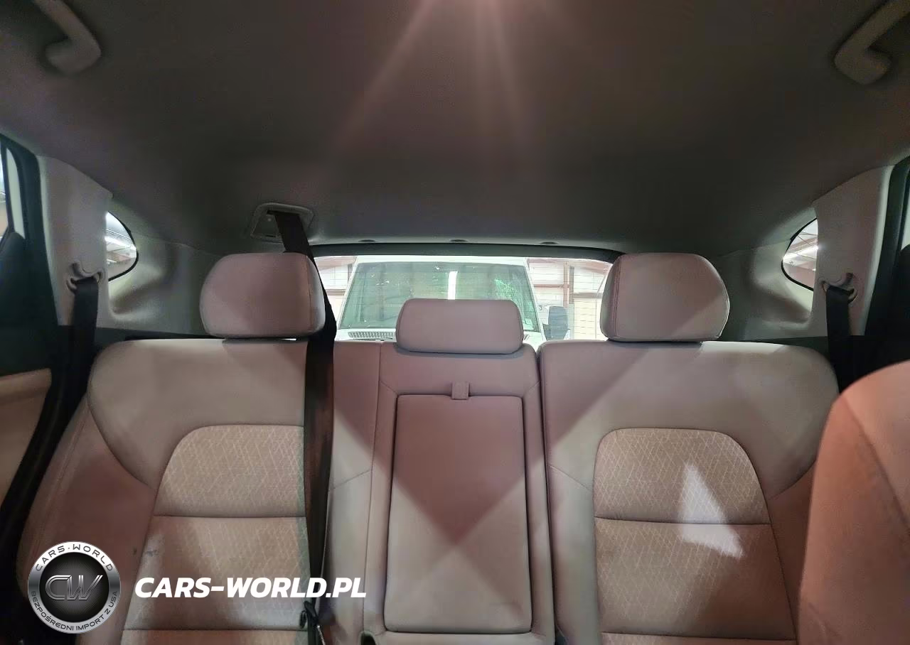 2018 Hyundai Tucson Sel VIN:KM8J3CA48JU674482 - 10