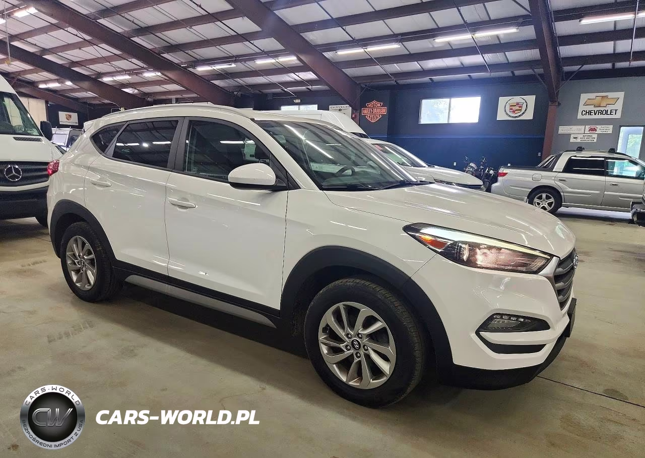 2018 Hyundai Tucson Sel VIN:KM8J3CA48JU674482 - 4