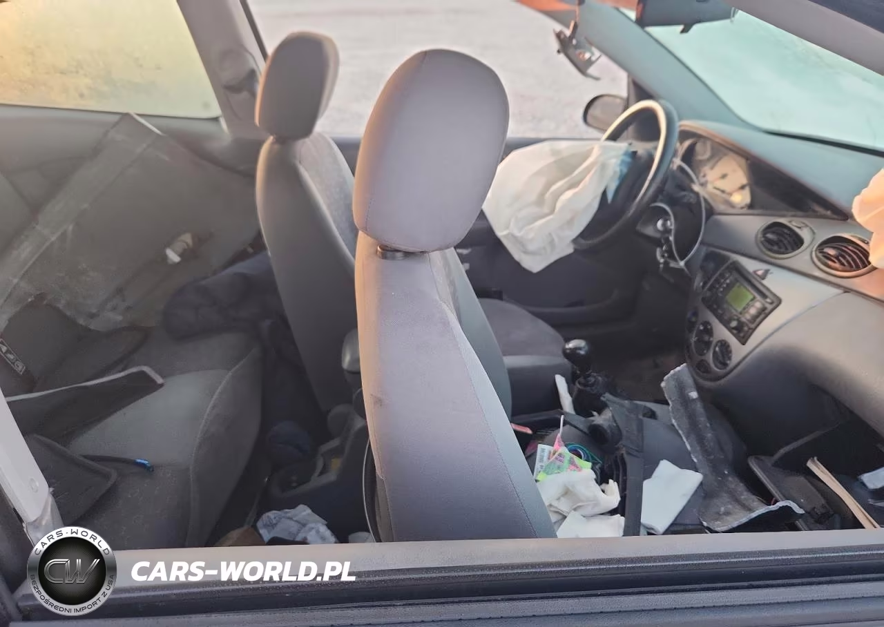 2003 Ford Focus Zx3 VIN:3FAFP31313R175576 - 10
