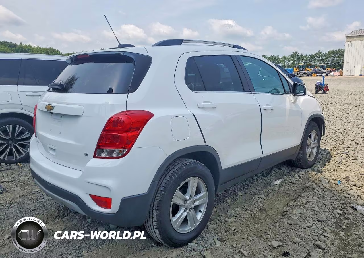 2019 Chevrolet Trax 1Lt VIN:3GNCJLSBXKL395019 - 3