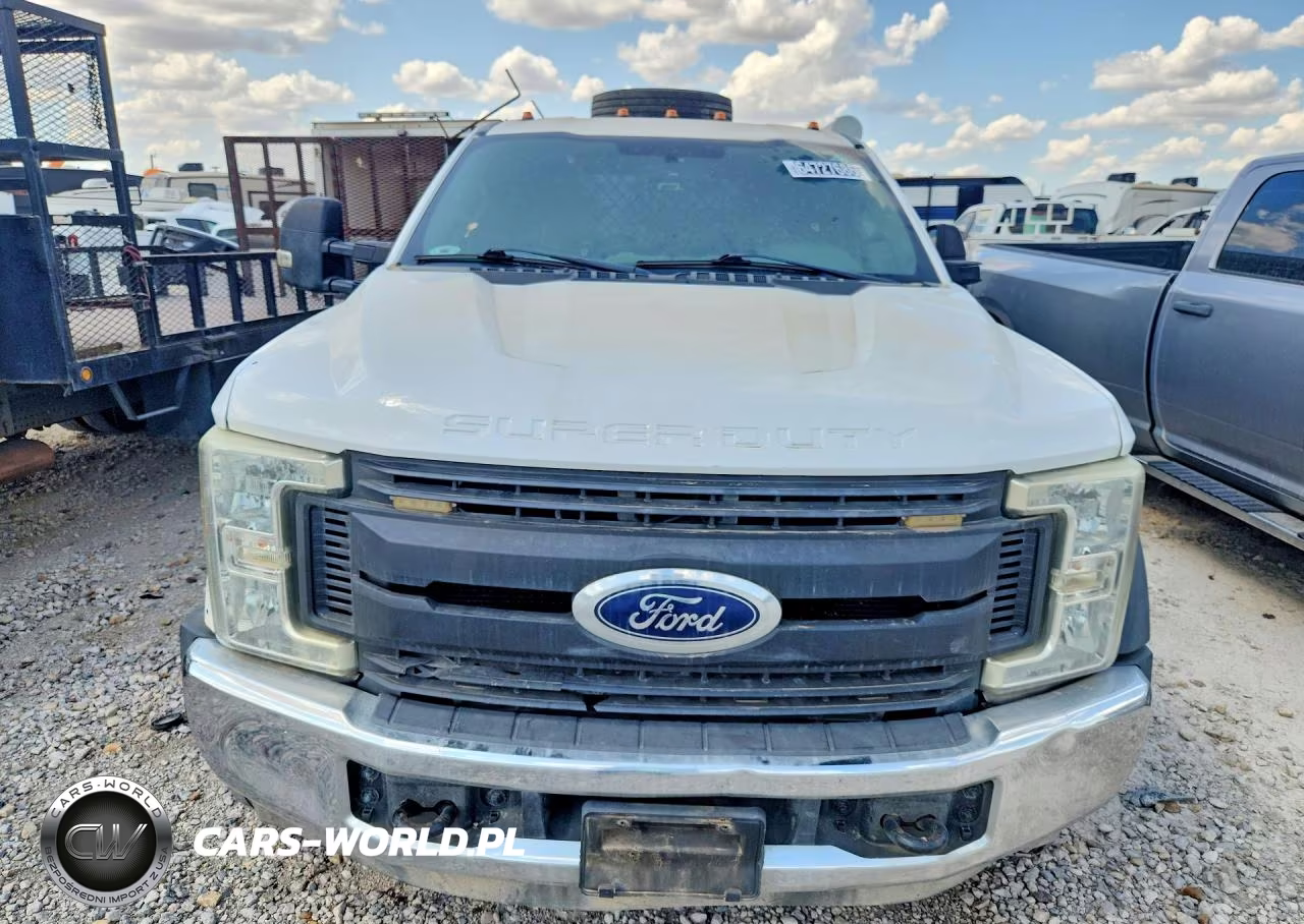 2017 Ford F450 Super Duty VIN:1FD0W4GT0HEB81360 - 5